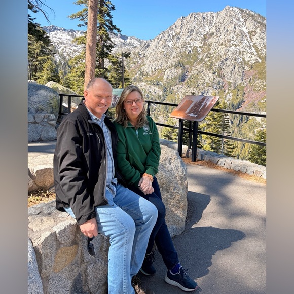 aChicagoPosh is LIVE! 🩵 - Picture 3 of 12